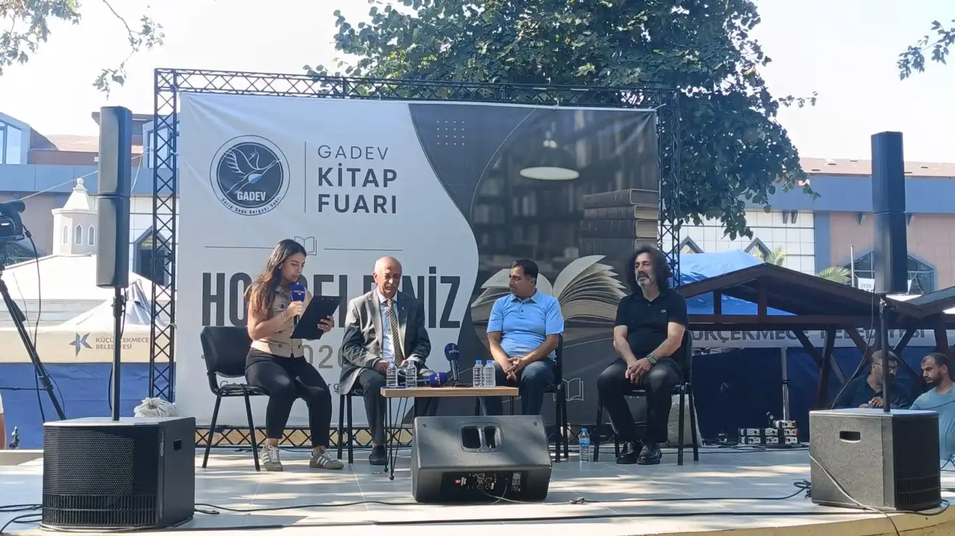 Alevilerin Hak Mücadelesi: Eşit Yurttaşlık ve Gelecek Paneli Yapıldı