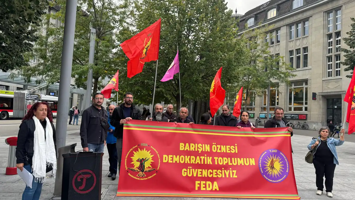 FEDA, İsviçre'de barış nöbeti eylemi başlattı FEDA, İsviçre'de barış nöbeti eylemi başlattı