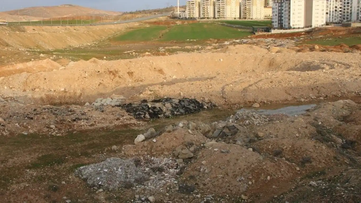 Newala Qesaba'da yol ve yapılaşma çalışmaları durdurulsun çağrısı yapıldı
